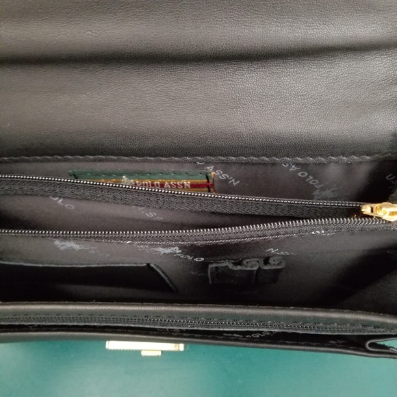 Polo Number Lock wristlet - Picture 4 of 8